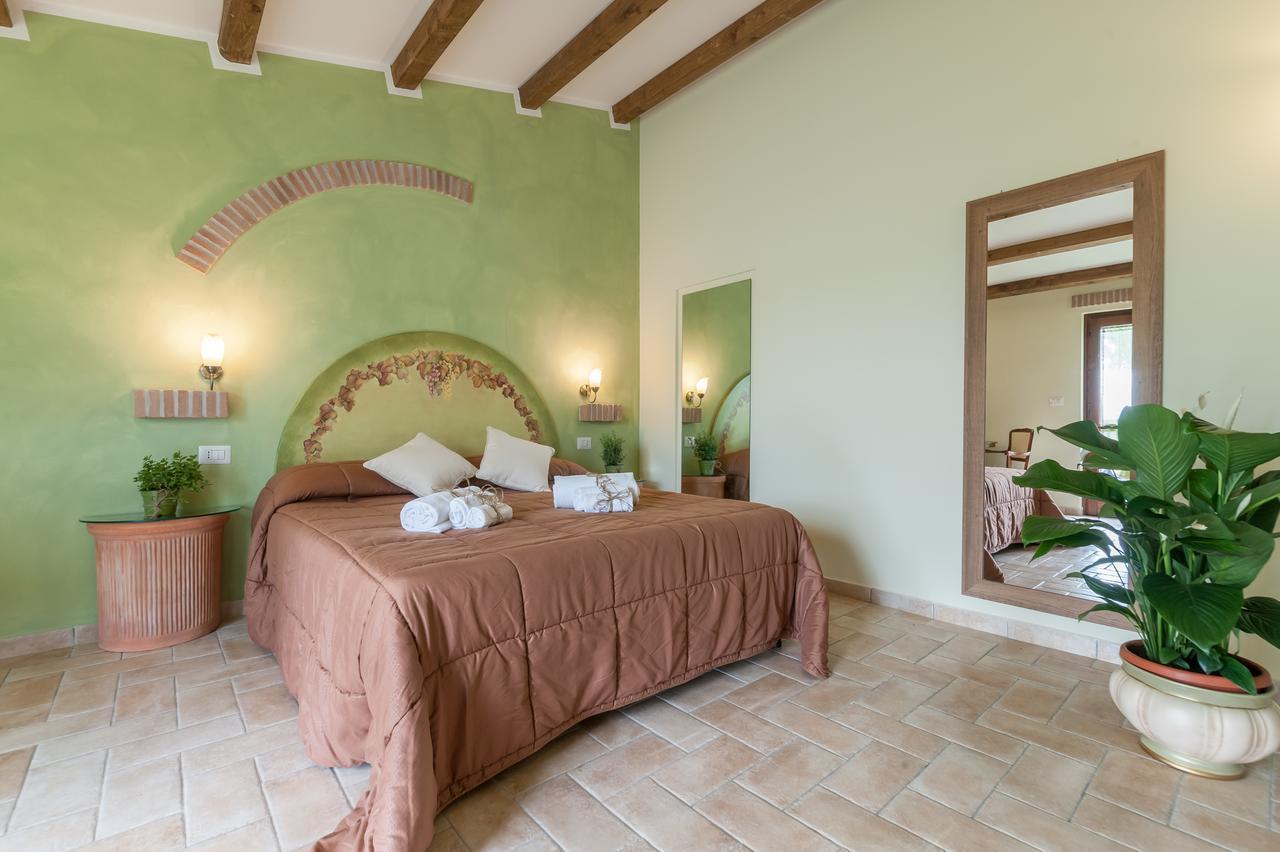 El Molino Agriturismo Fonteblanda Eksteriør billede